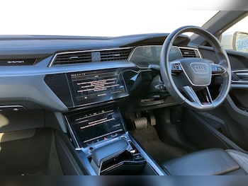 Used Audi e-tron 2021 for sale - 76855046: Photo