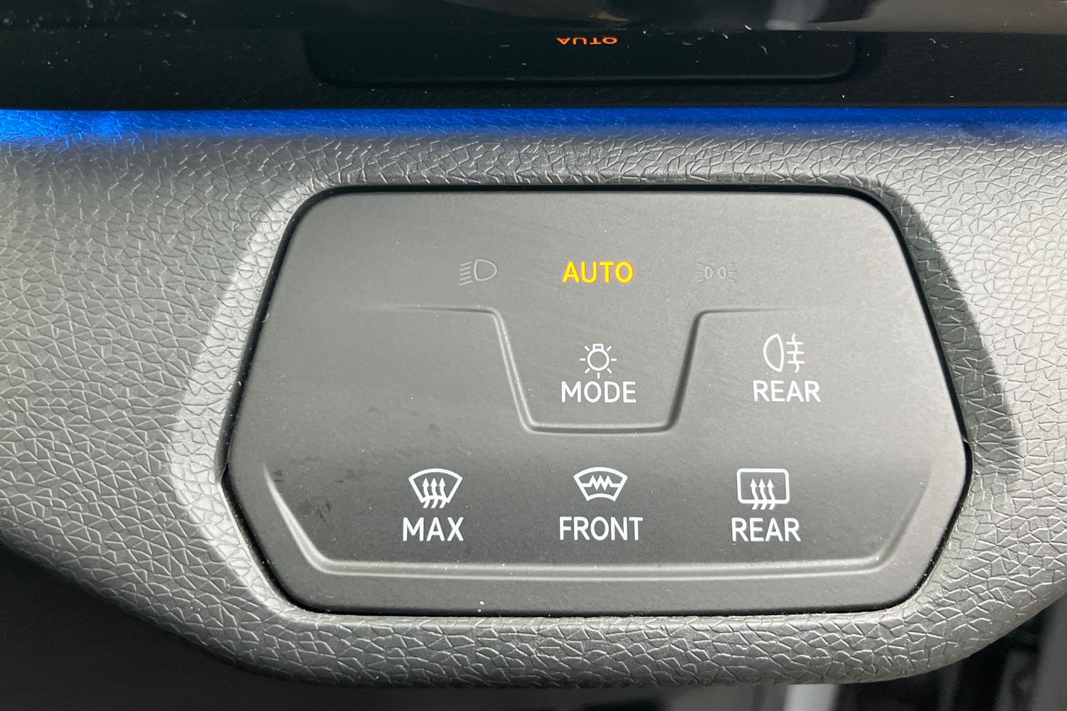 Used Volkswagen ID.4 2023 for sale - 77801729: Photo 20