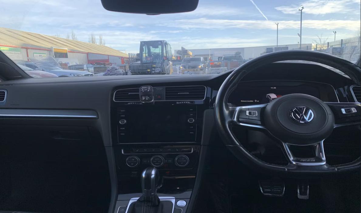 Used Volkswagen Golf 2019 for sale - 77415154: Photo 3