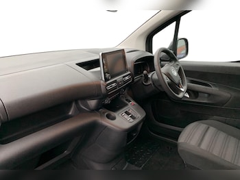 Used Vauxhall Combo Life 2023 for sale - 77983428: Photo