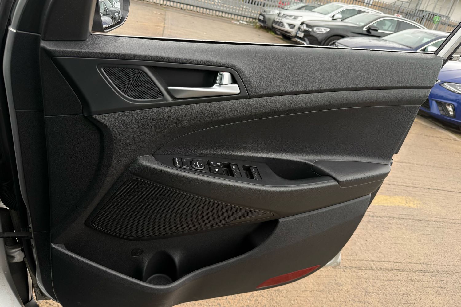 Used Hyundai TUCSON 2017 for sale - 76929328: Photo 12