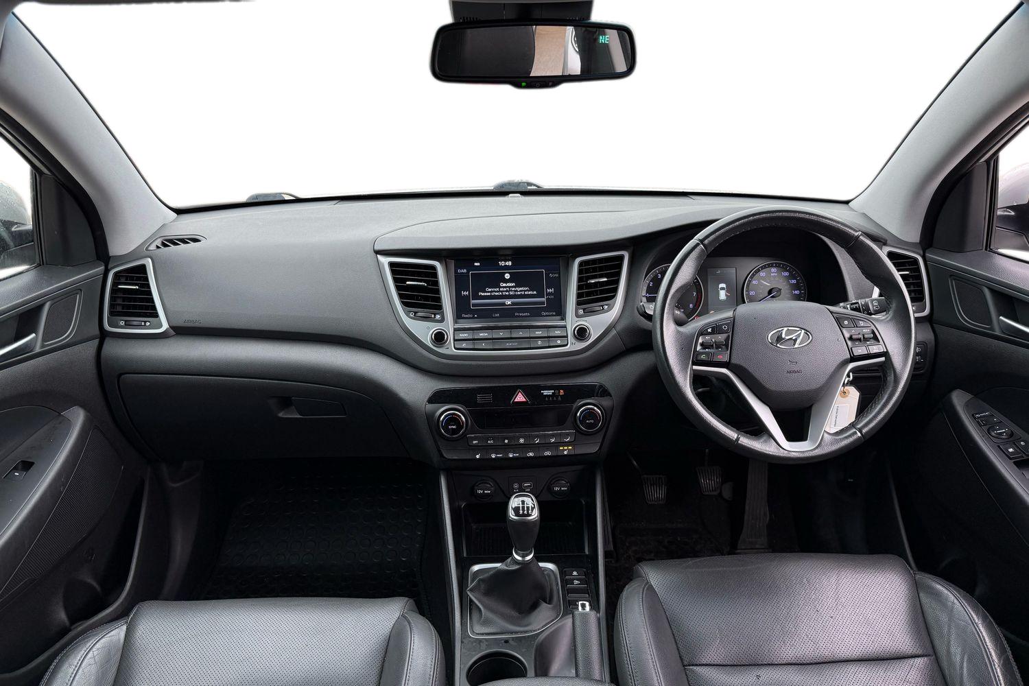 Used Hyundai TUCSON 2017 for sale - 76929328: Photo 3