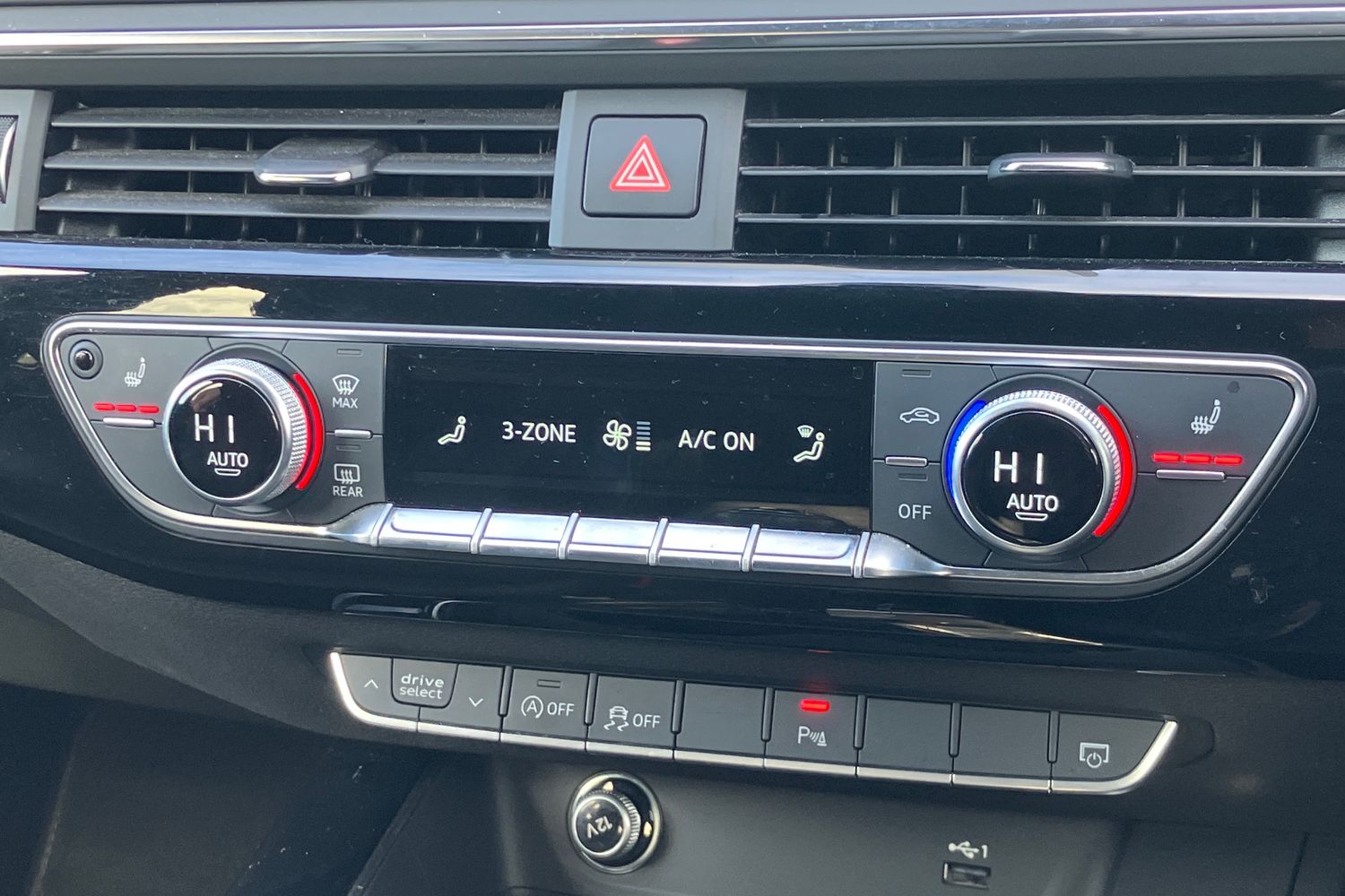 Used Audi A4 2017 for sale - 77527354: Photo 13