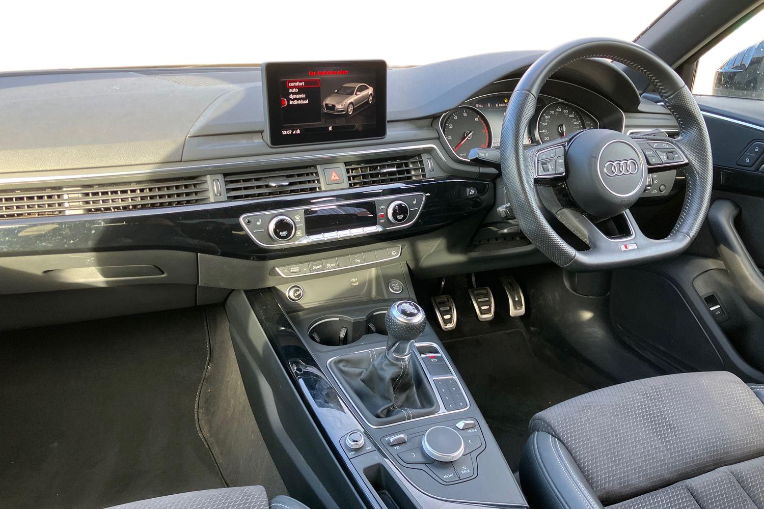 Used Audi A4 2017 for sale - 77527354: Photo 4