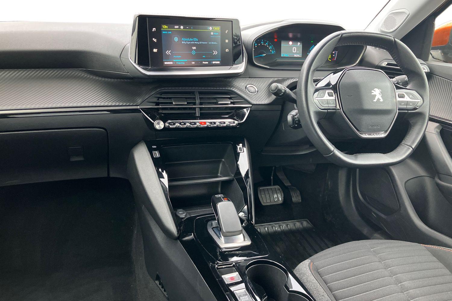 Used Peugeot 2008 2021 for sale - 76836242: Photo 4