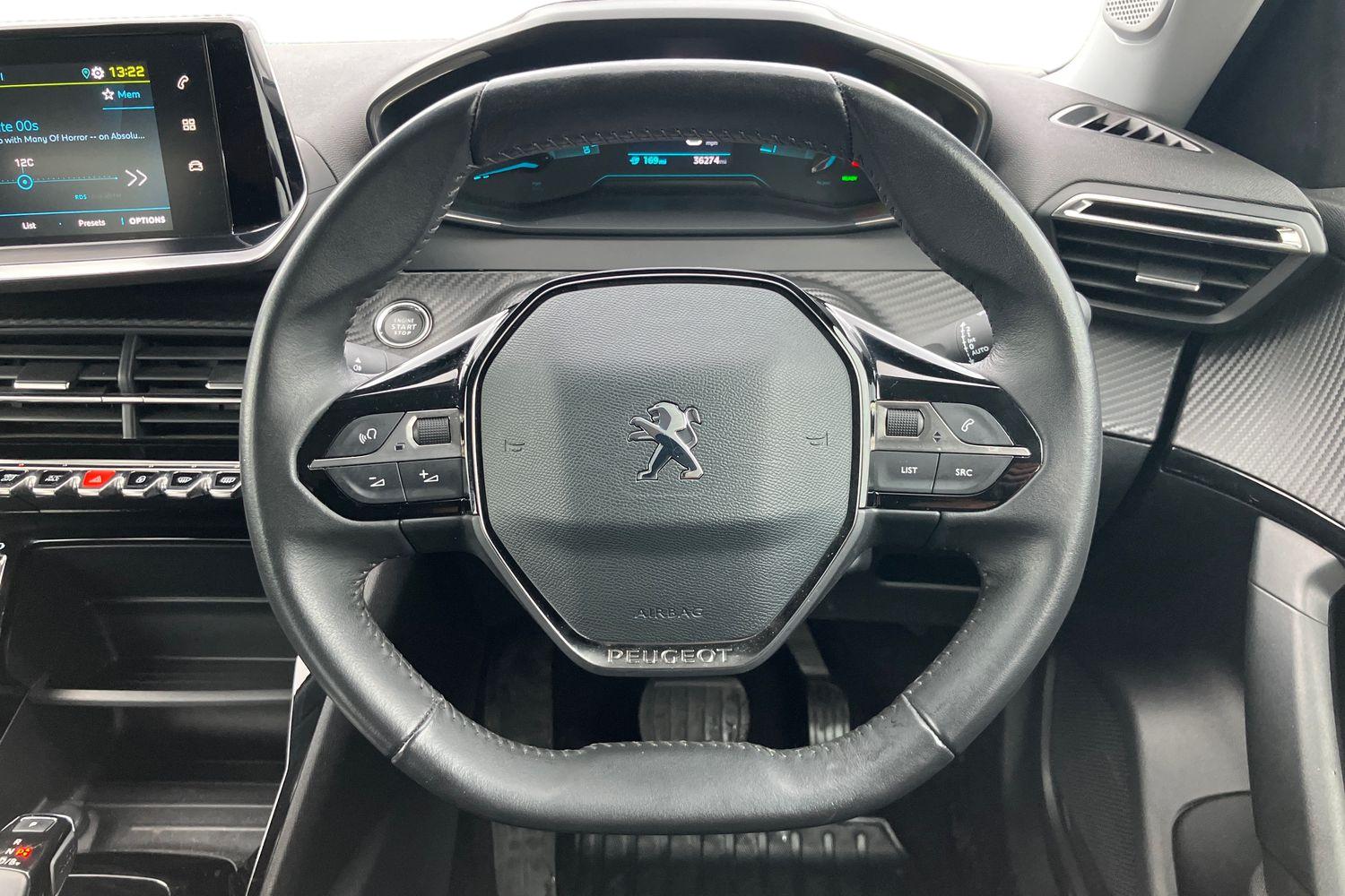 Used Peugeot 2008 2021 for sale - 76836242: Photo 5