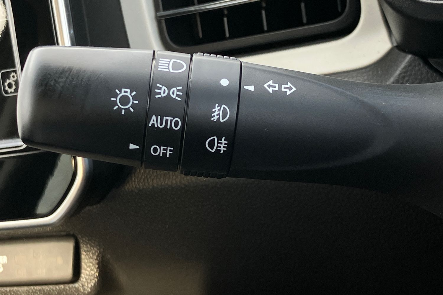 Used Suzuki Ignis 2022 for sale - 76546127: Photo 17