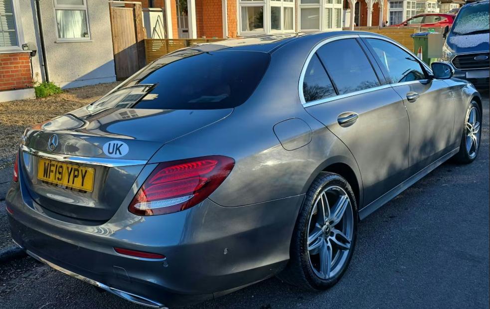 Used Mercedes-Benz E Class 2019 for sale - 77199395: Photo 2