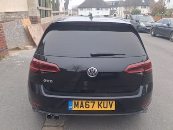 Used Volkswagen Golf 2017 for sale - 77963352: Photo
