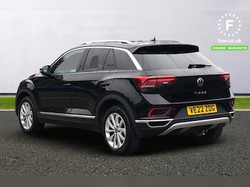Used Volkswagen T-Roc 2022 for sale - 75156537: Photo