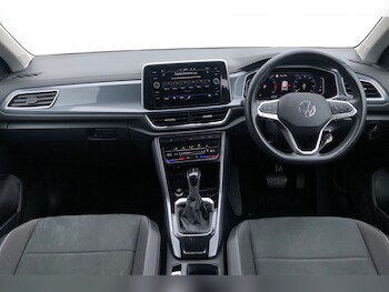 Used Volkswagen T-Roc 2022 for sale - 75156537: Photo