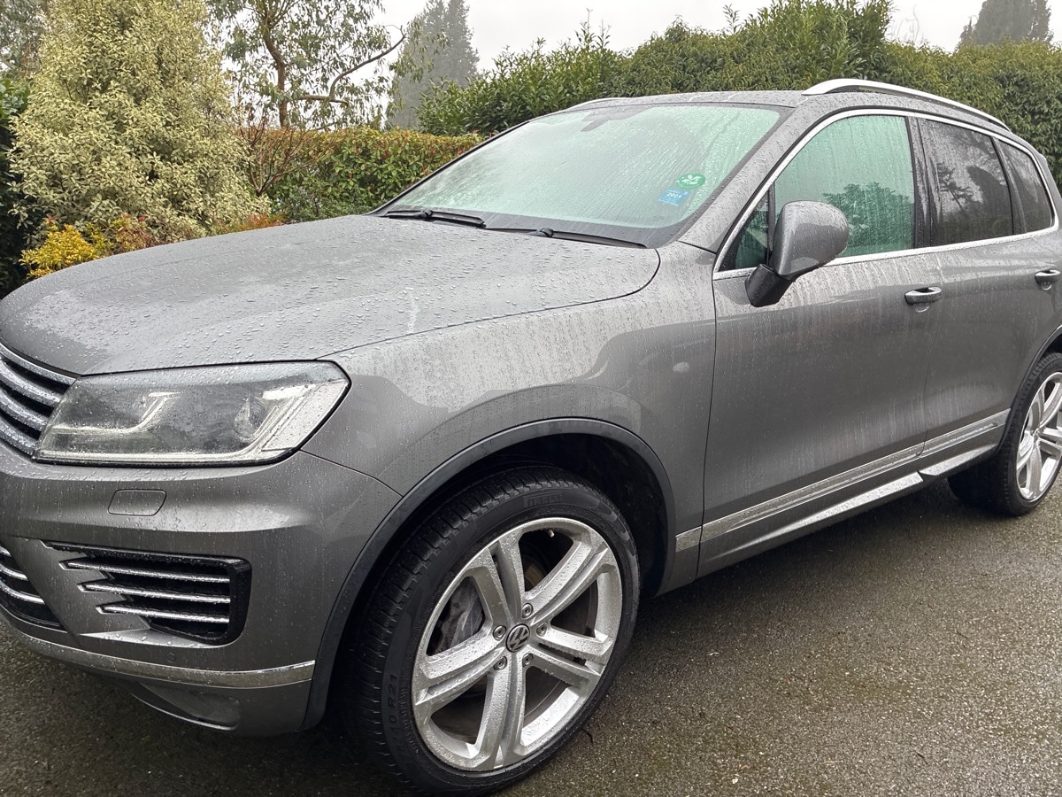 Used Volkswagen Touareg 2017 for sale - 77608252: Photo 2