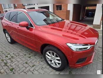 2018 - 2.0 D4 Momentum 5dr AWD Geartronic