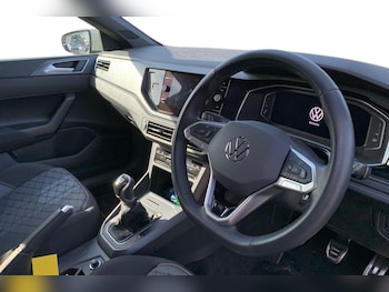 Used Volkswagen Polo 2024 for sale - 78637461: Photo