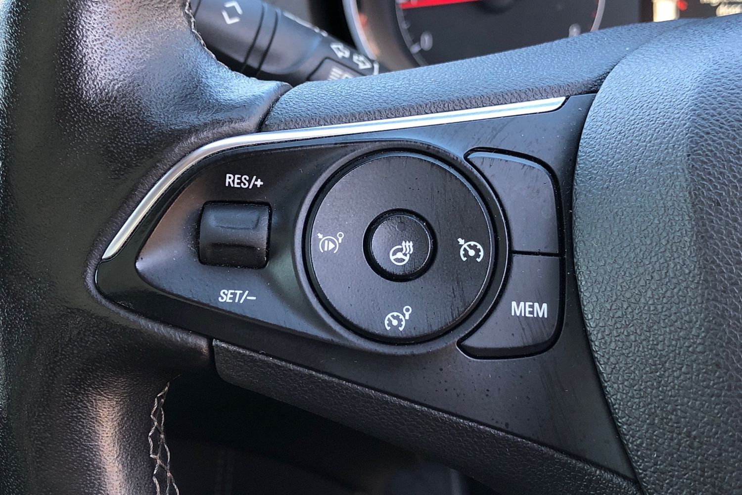 Used Vauxhall Grandland X 2018 for sale - 77798405: Photo 6