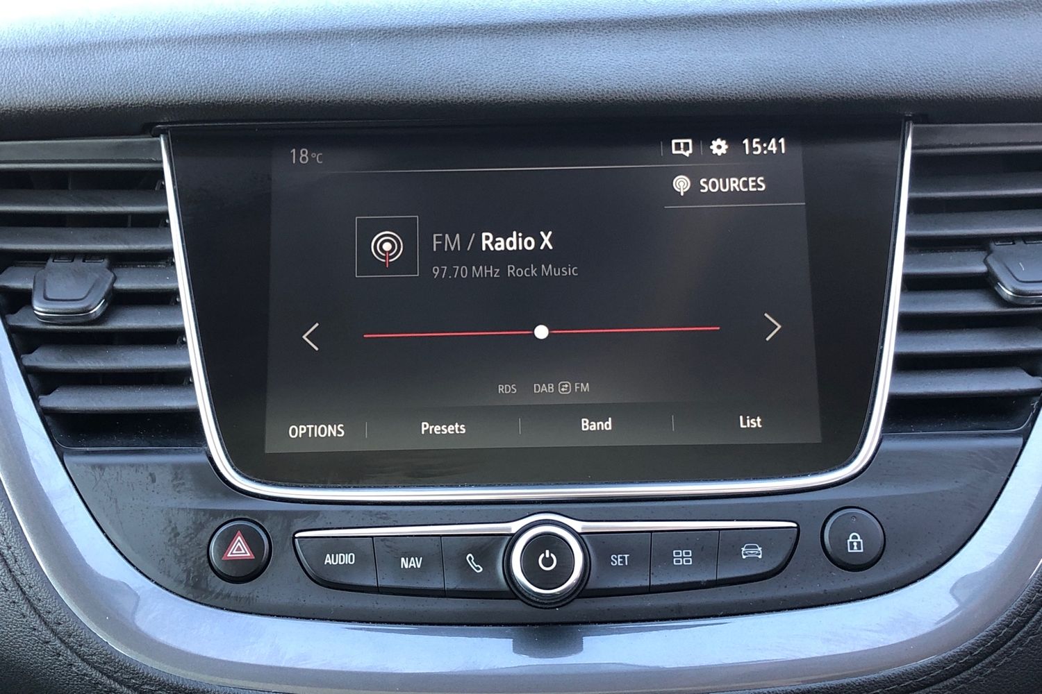 Used Vauxhall Grandland X 2018 for sale - 77798405: Photo 8