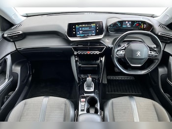 Used Peugeot 2008 2021 for sale - 77565813: Photo