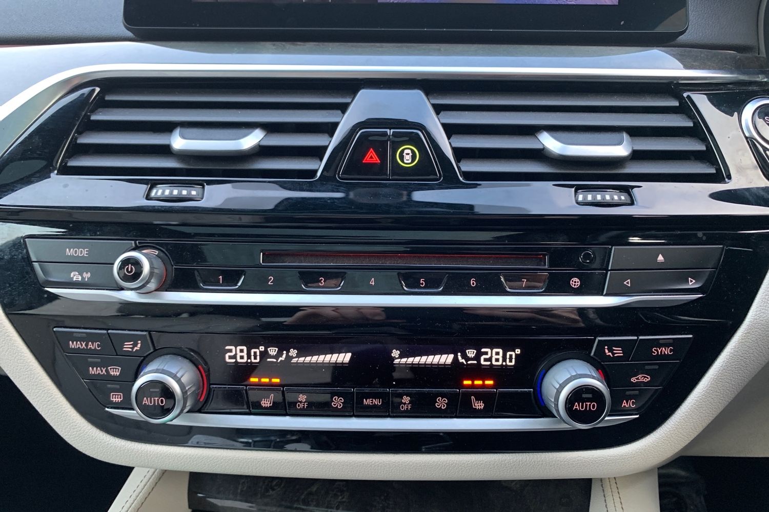 Used BMW 5 Series 2018 for sale - 76774550: Photo 11