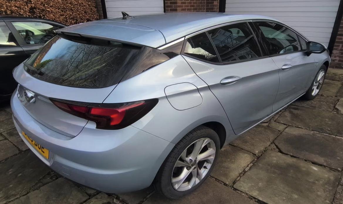 Used Vauxhall Astra 2019 for sale - 77473115: Photo 2