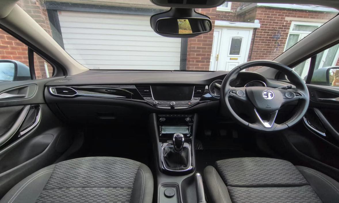 Used Vauxhall Astra 2019 for sale - 77473115: Photo 3