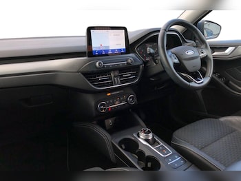 Used Ford Focus 2020 for sale - 75975227: Photo 4