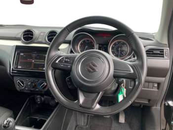 Used Suzuki Swift 2020 for sale - 74743447: Photo