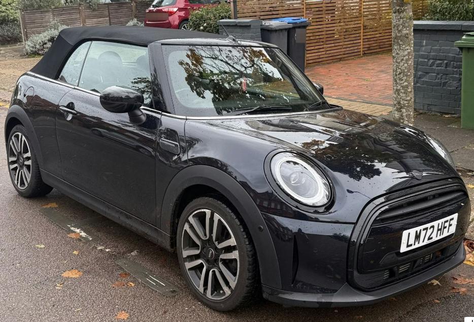 Used MINI Convertible 2022 for sale - 76421321: Photo 1