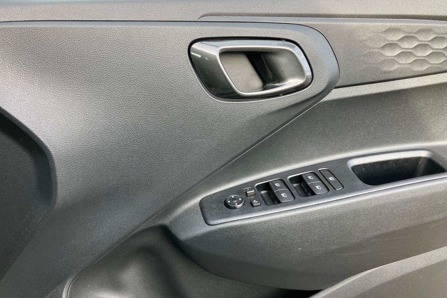 Used Hyundai i10 2024 for sale - 76323976: Photo 18