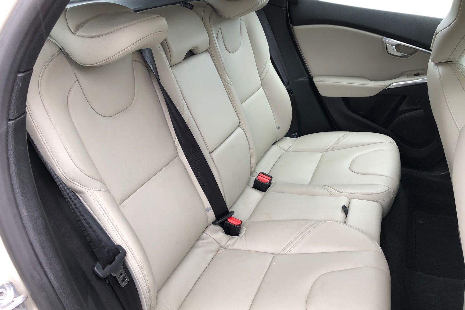 Used Volvo V40 2019 for sale - 76036776: Photo 13