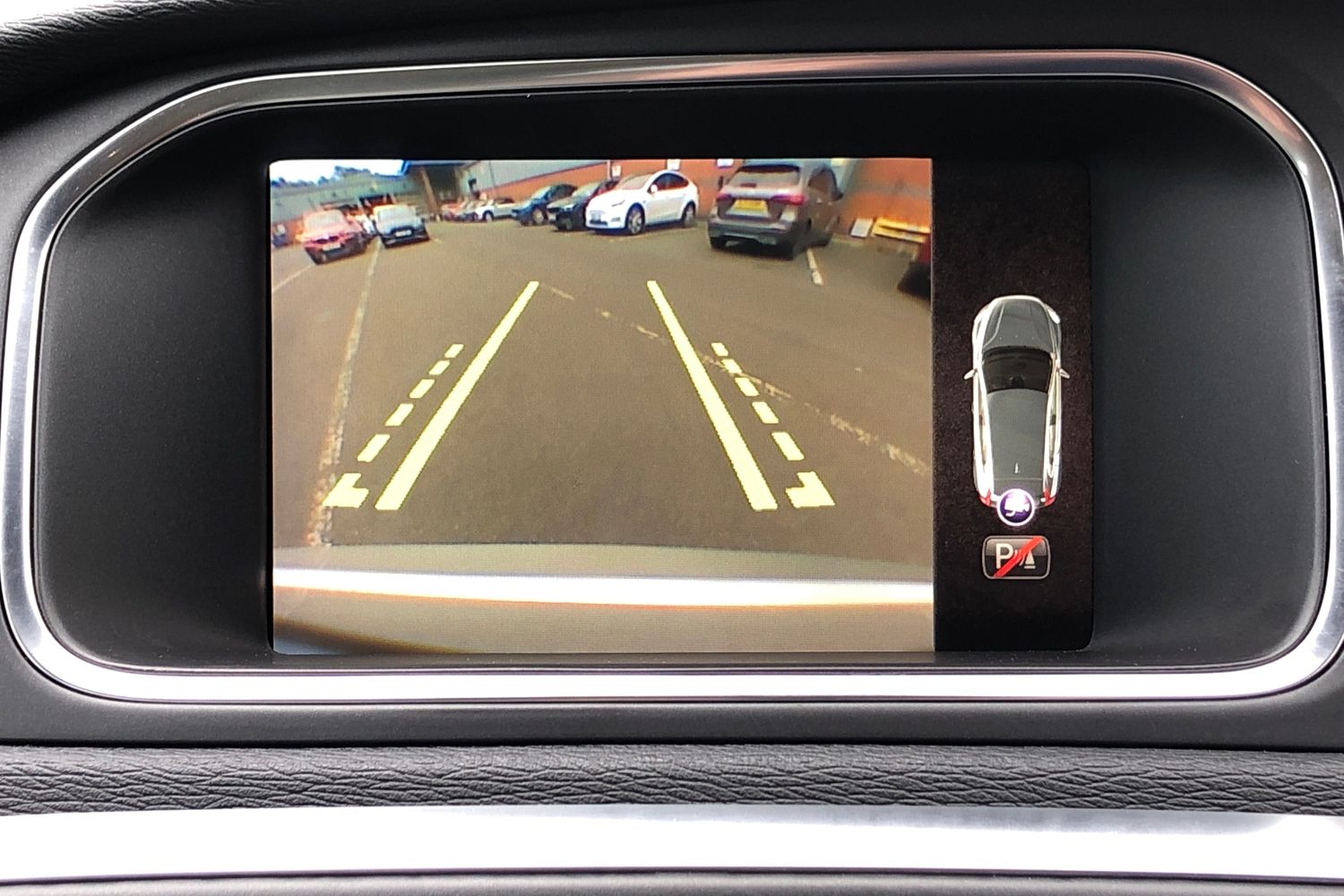 Used Volvo V40 2019 for sale - 76036776: Photo 8