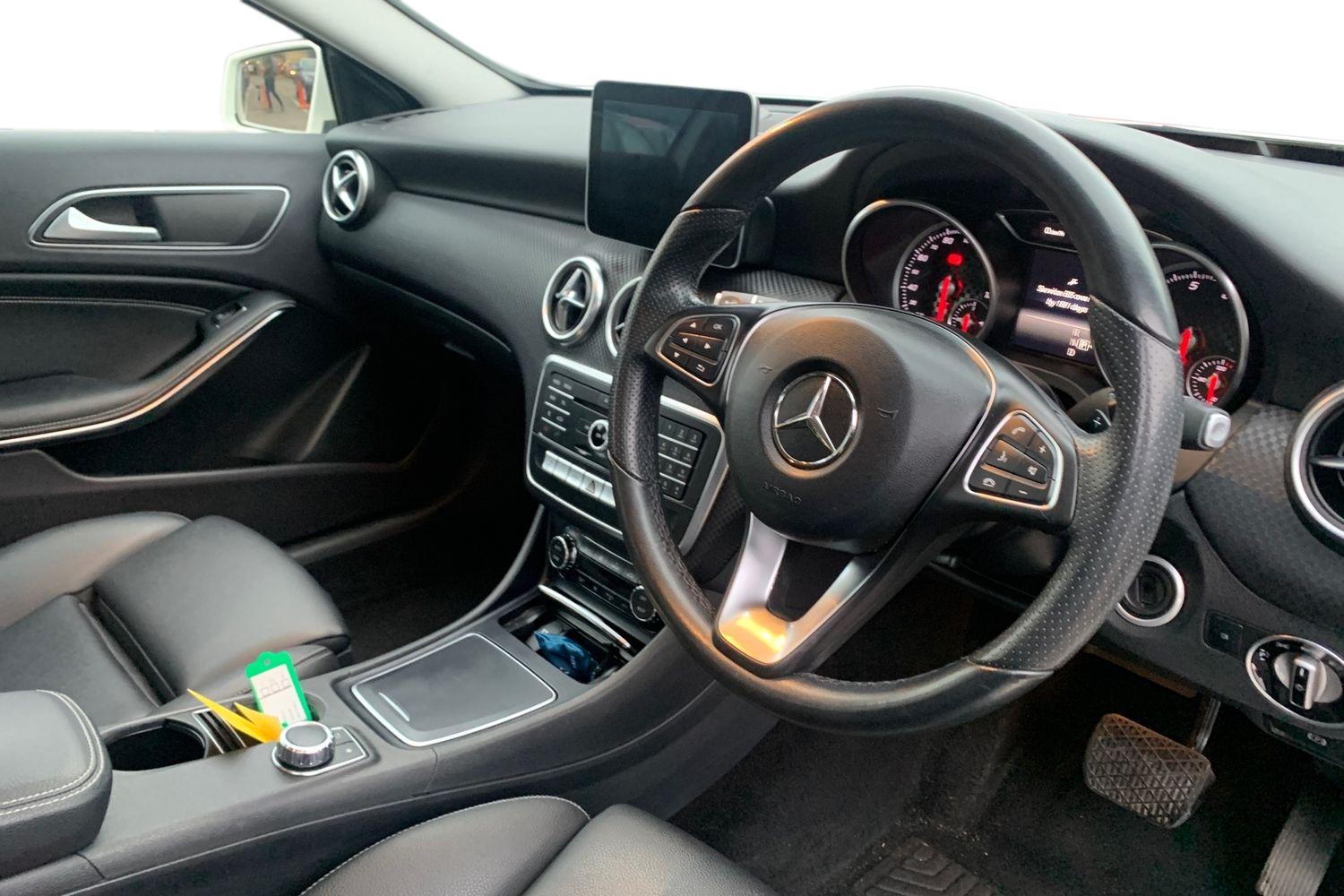 Used Mercedes-Benz A-Class 2017 for sale - 77708679: Photo 3