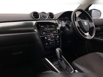 Used Suzuki Vitara 2022 for sale - 78599327: Photo