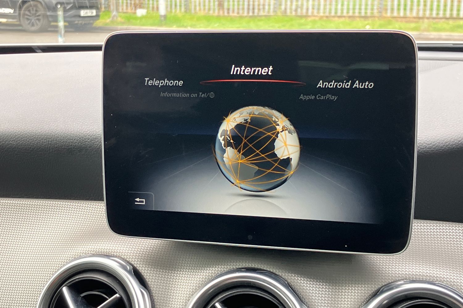 Used Mercedes-Benz GLA 2019 for sale - 77502215: Photo 10