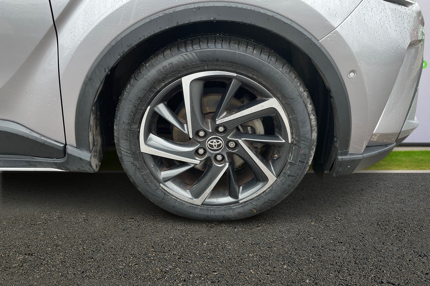 Used Toyota C-HR 2020 for sale - 76569468: Photo 19