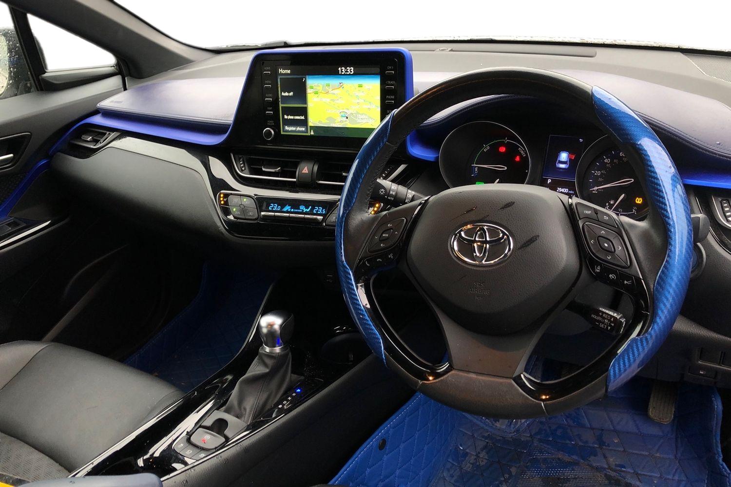 Used Toyota C-HR 2020 for sale - 76569468: Photo 3