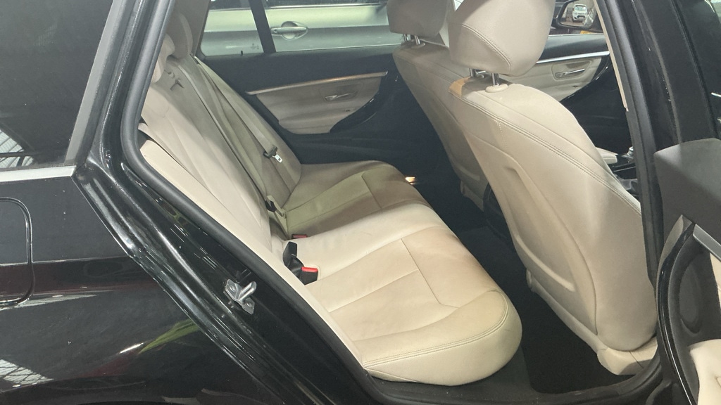 Used BMW 3 Series 2018 for sale - 76637063: Photo 4