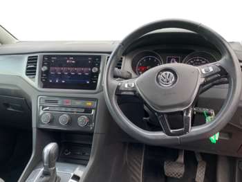Used Volkswagen Golf SV 2018 for sale - 74735699: Photo