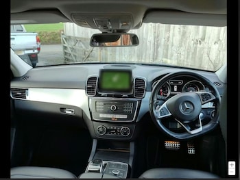 Used Mercedes-Benz GLE 2017 for sale - 77674999: Photo