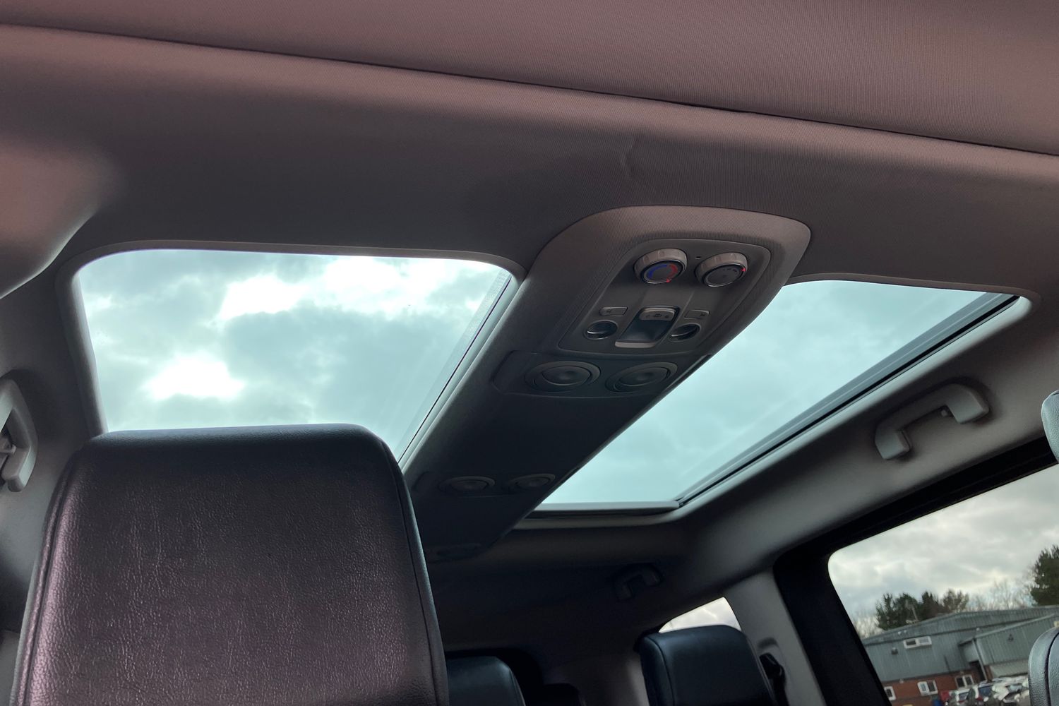 Used Peugeot Traveller 2021 for sale - 77553420: Photo 24