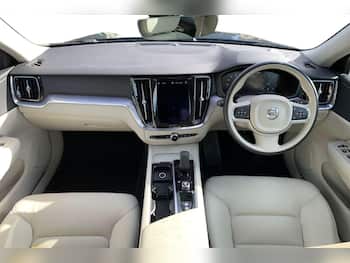 Used Volvo V60 2022 for sale - 79845254: Photo