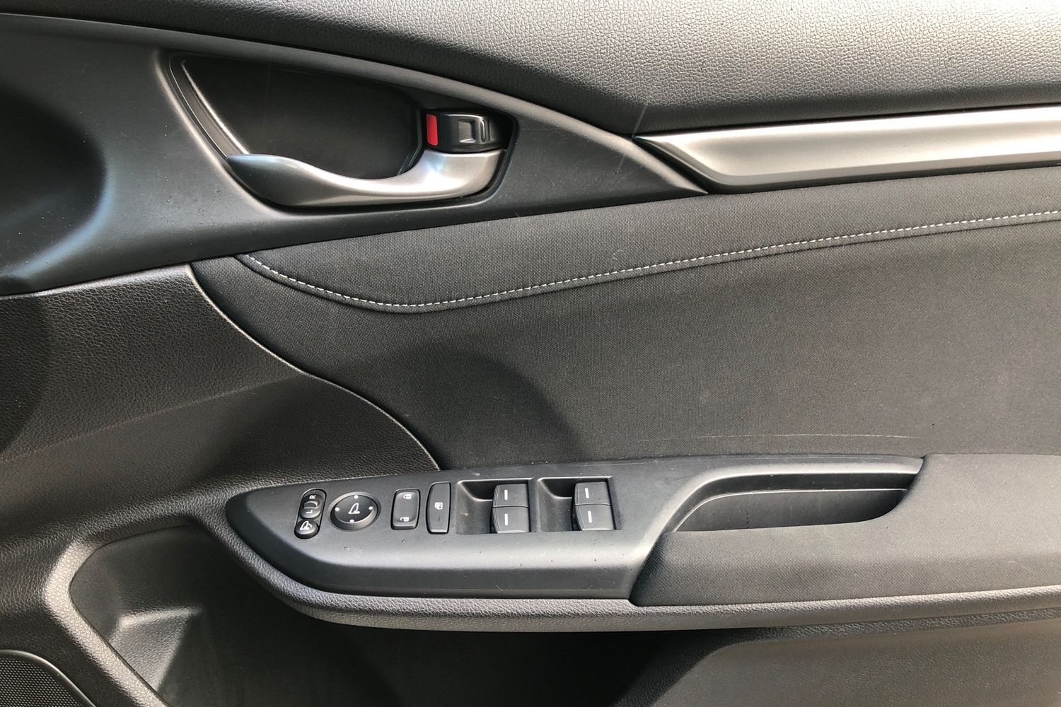 Used Honda Civic 2021 for sale - 76186063: Photo 18