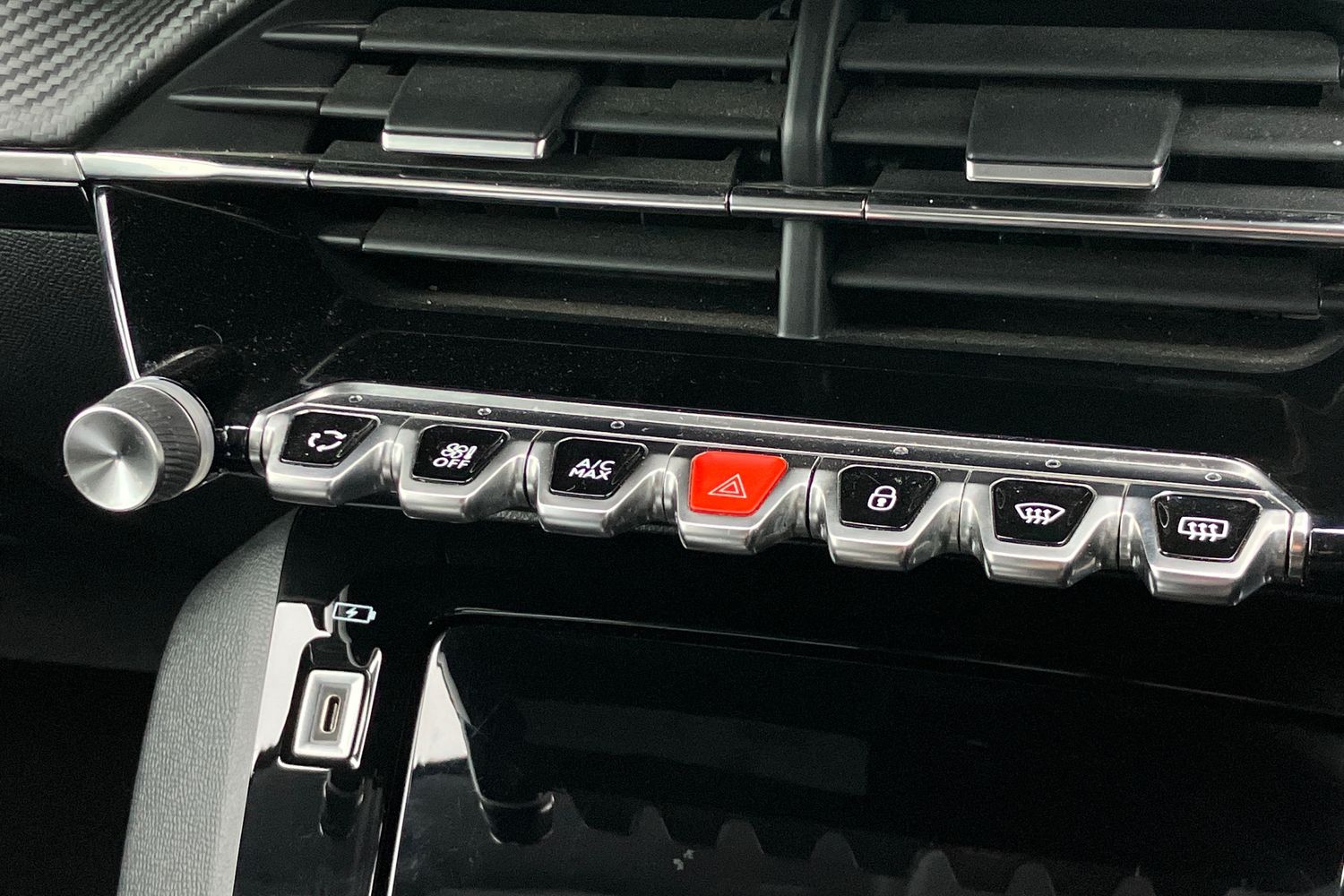 Used Peugeot 208 2021 for sale - 77112559: Photo 12