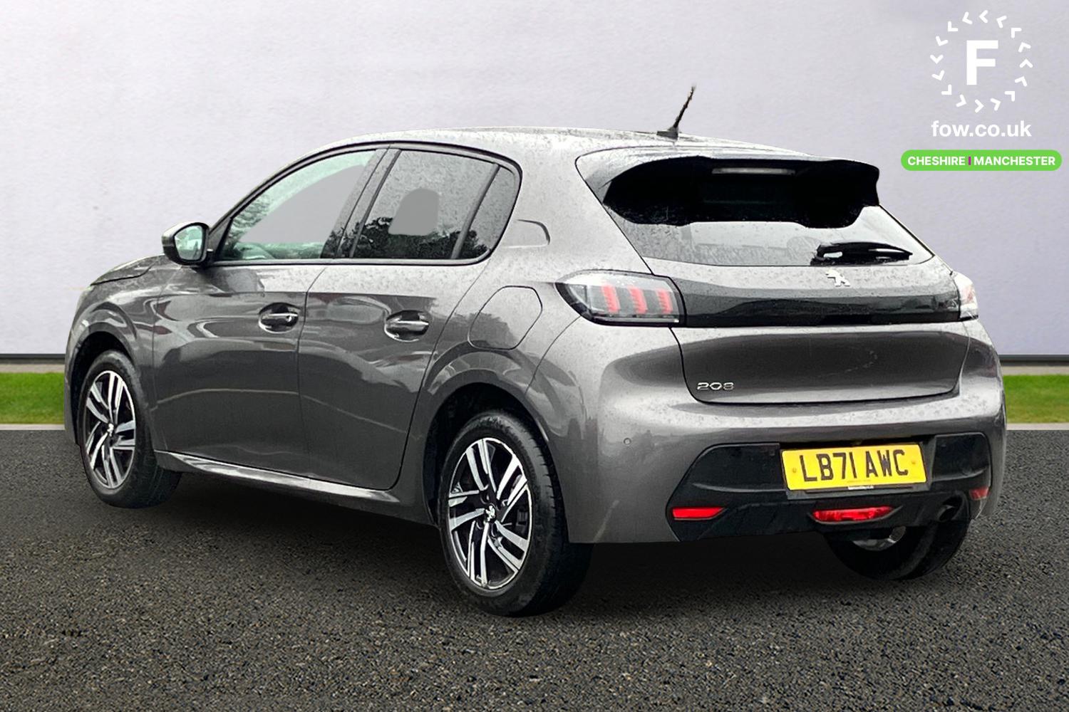 Used Peugeot 208 2021 for sale - 77112559: Photo 2