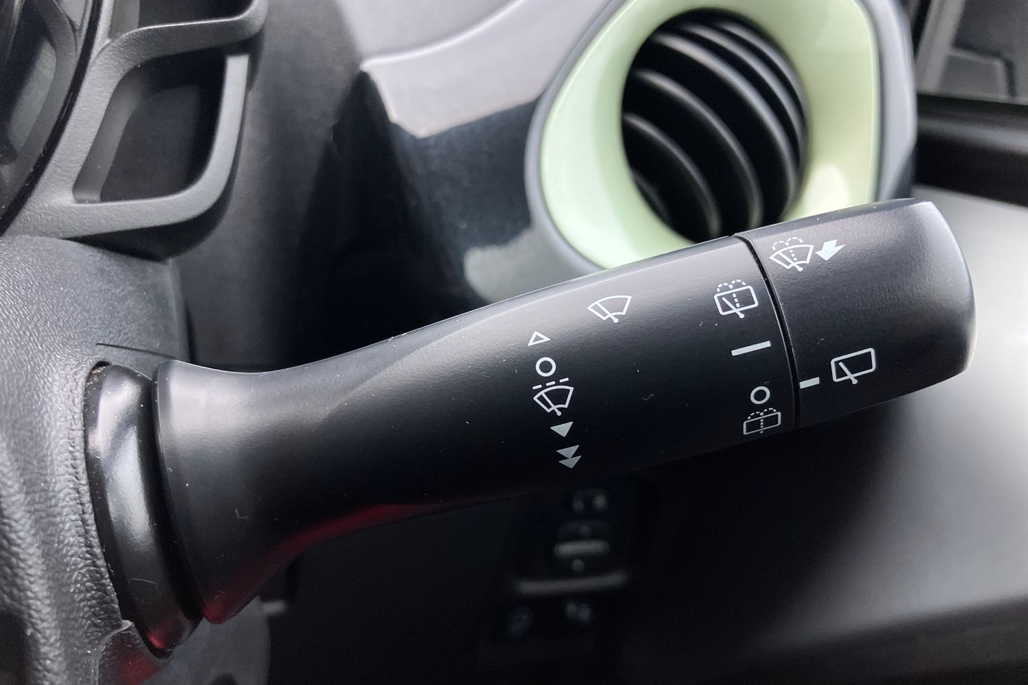 Used Peugeot 108 2020 for sale - 77593605: Photo 17