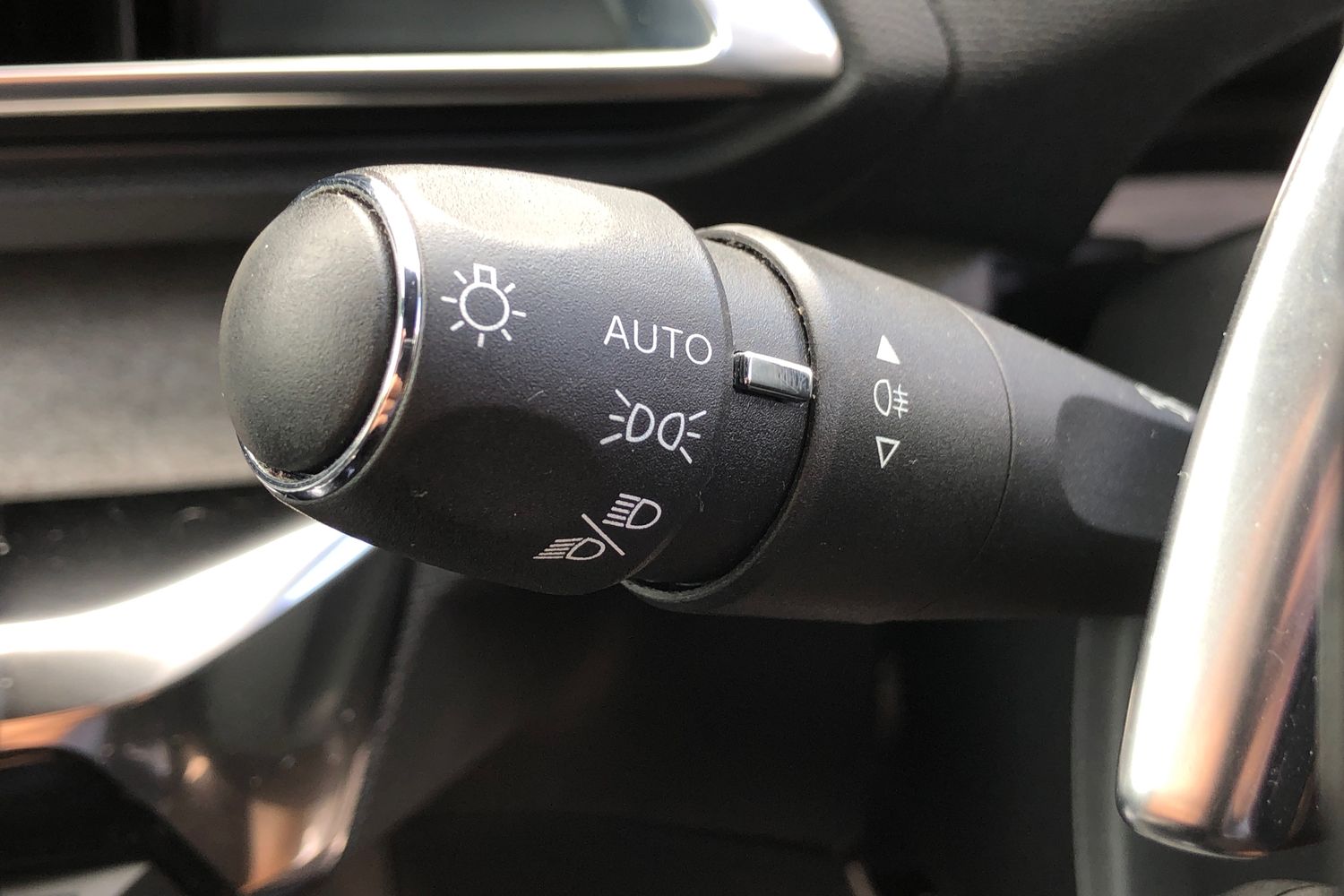 Used Peugeot 3008 2021 for sale - 76401735: Photo 7