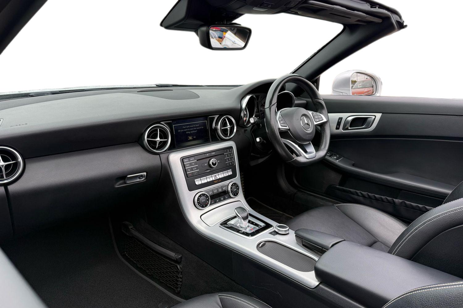 Used Mercedes-Benz SLC 2019 for sale - 77327462: Photo 4