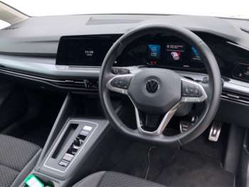 Used Volkswagen Golf 2022 for sale - 74932037: Photo