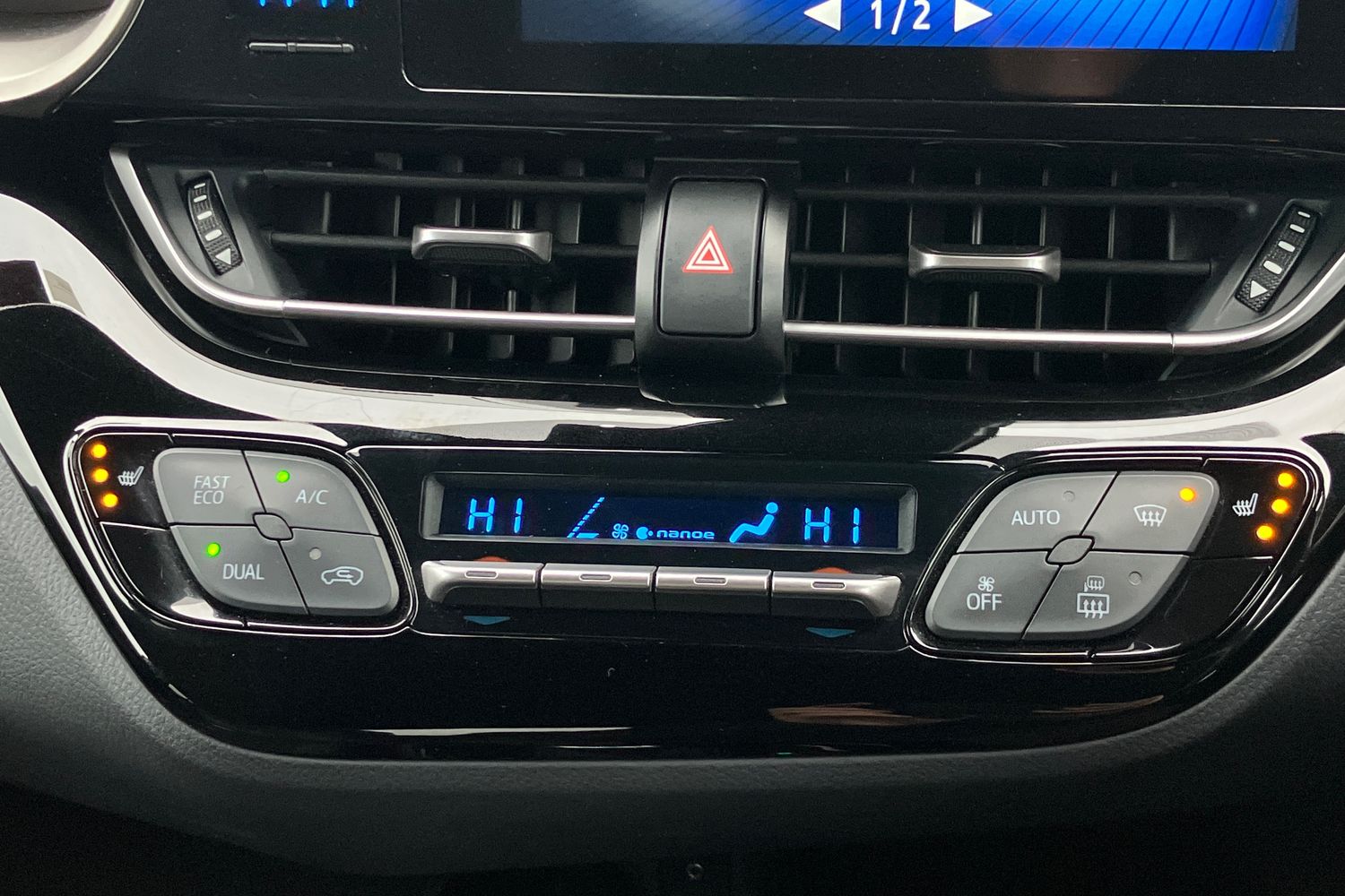 Used Toyota C-HR 2019 for sale - 76236787: Photo 11