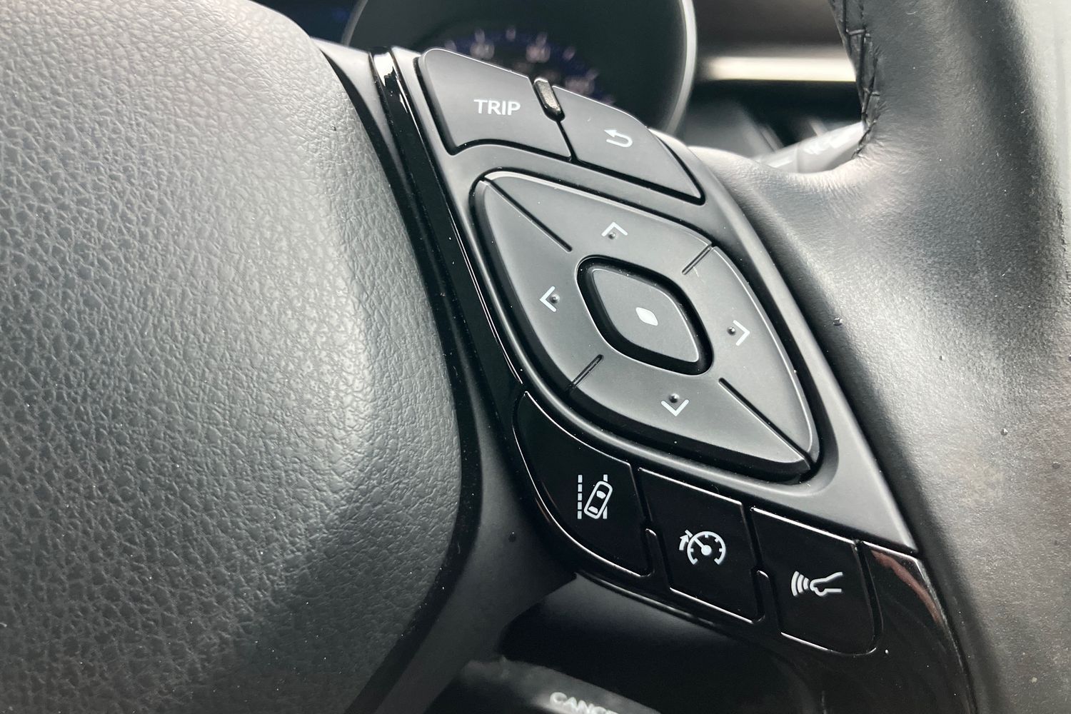 Used Toyota C-HR 2019 for sale - 76236787: Photo 15