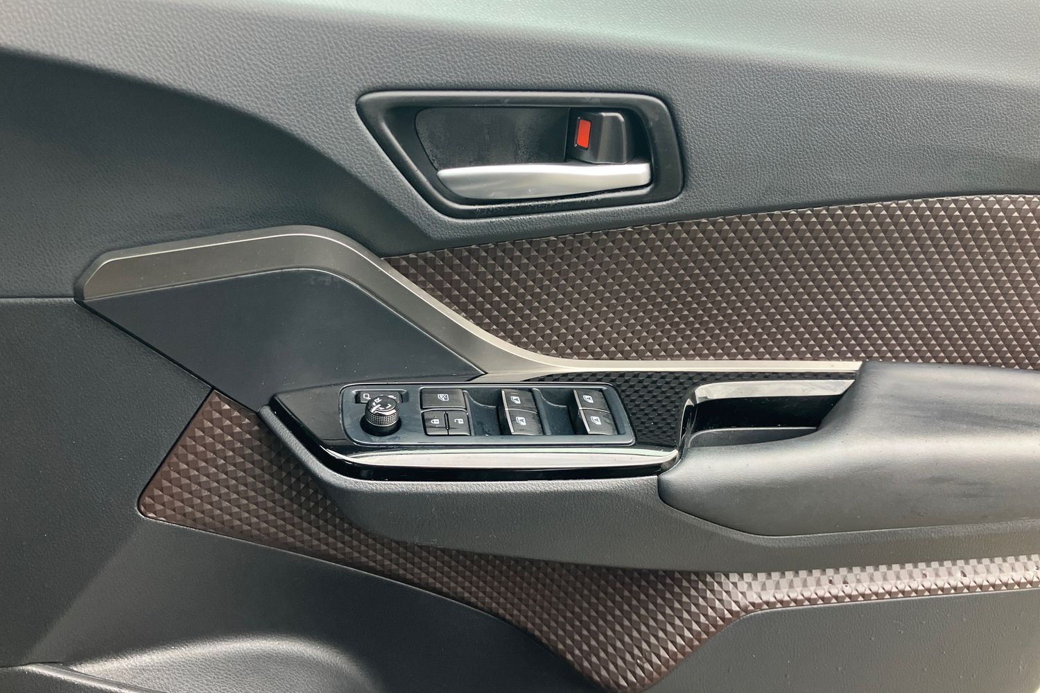 Used Toyota C-HR 2019 for sale - 76236787: Photo 19